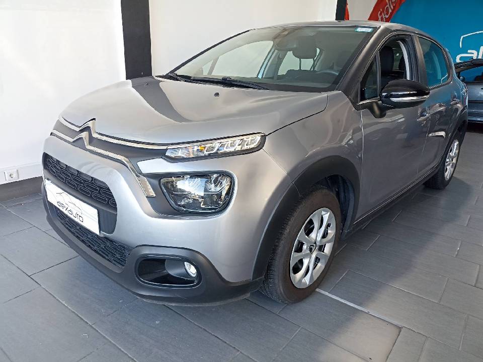 automóvel